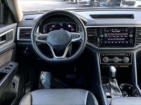 Used 2022 Volkswagen Atlas SE image 5