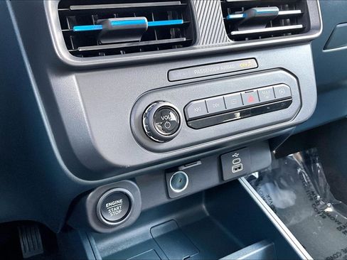 Used 2025 Ford Maverick XLT w/ Equipment Group 302A image 33