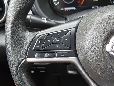 Used 2022 Nissan Kicks SV image 21