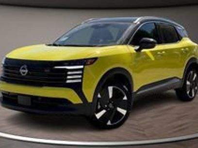 Certified 2025 Nissan Kicks SR w/ Interior Electronics Package