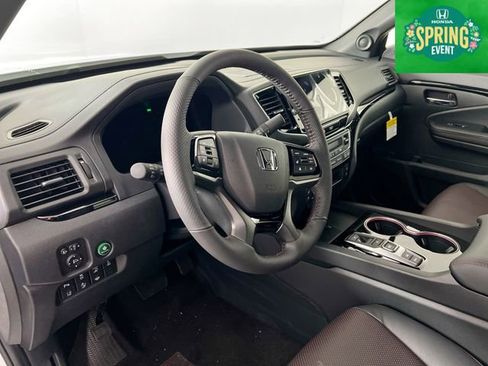 New 2026 Honda Ridgeline Black Edition image 10