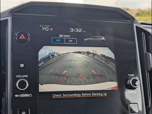 Used 2024 Subaru Crosstrek 2.0i Premium image 12