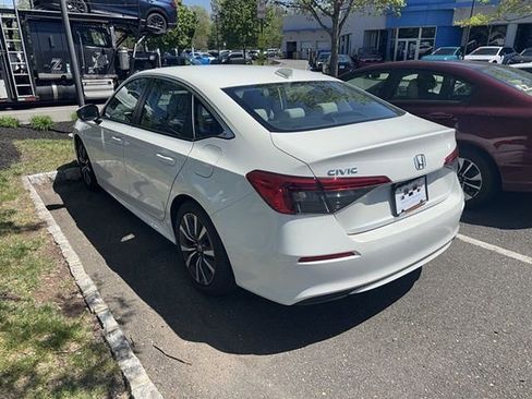Used 2024 Honda Civic EX image 7
