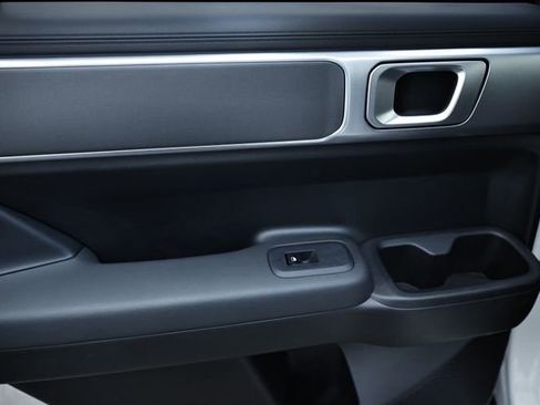 Used 2024 Hyundai Santa Fe SE image 22