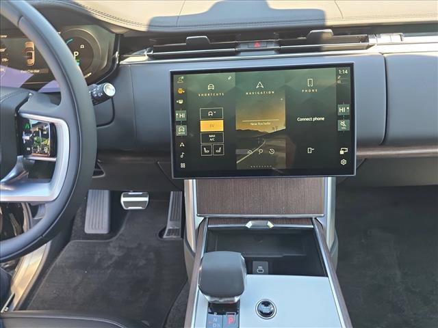 New 2025 Land Rover Range Rover SE AWD/4WD image 22