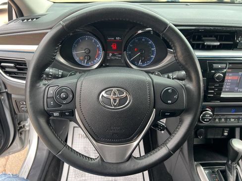 Used 2014 Toyota Corolla S image 12