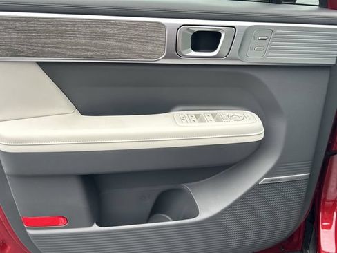 New 2026 Hyundai Santa Fe Calligraphy FWD image 10