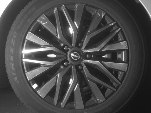 Used 2025 Nissan Altima 2.5 SV FWD image 13