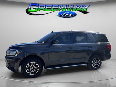 Used 2022 Ford Expedition XLT