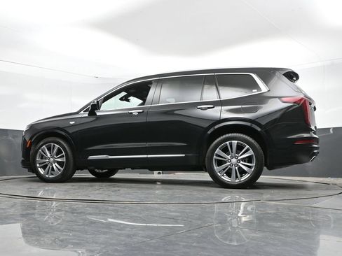 Used 2025 Cadillac XT6 Premium Luxury AWD/4WD image 47