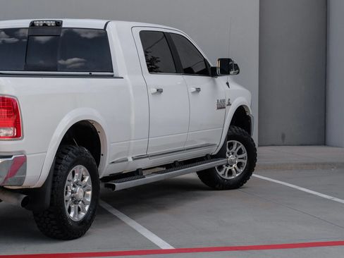Used 2017 RAM 2500 Limited AWD/4WD image 6