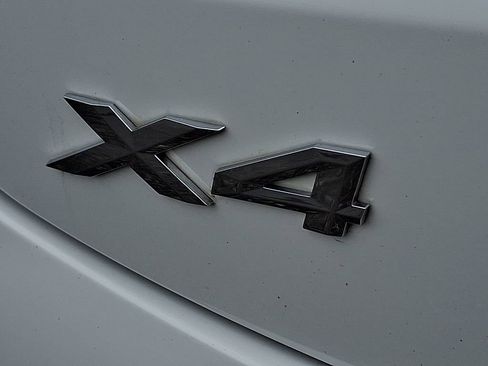Used 2023 BMW X4 xDrive30i w/ Premium Package AWD/4WD image 30