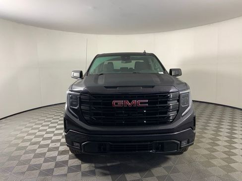 Used 2023 GMC Sierra 1500 Elevation image 4