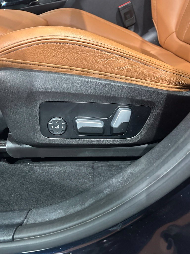 Used 2023 BMW X3 xDrive30i w/ M Sport Package AWD/4WD image 14