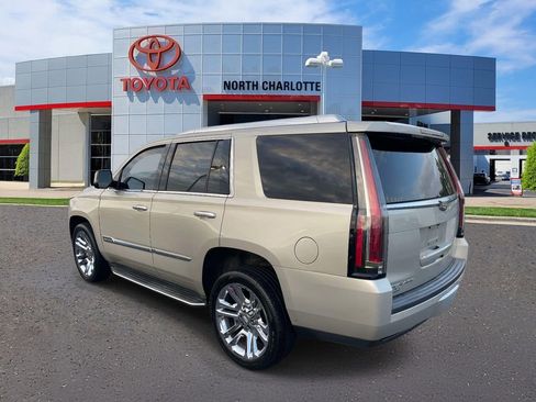 Used 2016 Cadillac Escalade Premium image 6