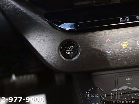 New 2026 Nissan Murano Platinum image 25