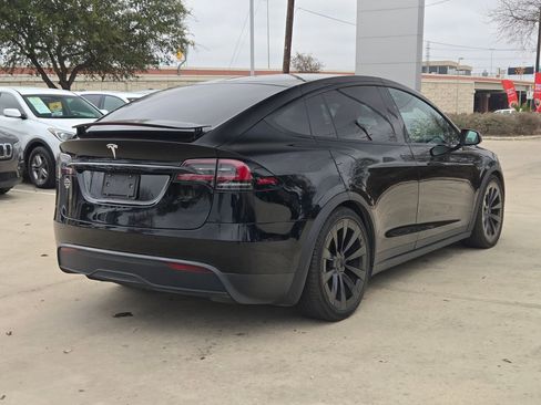 Used 2022 Tesla Model X image 3