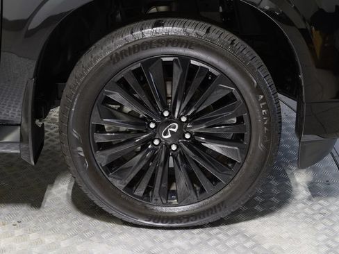 Certified 2026 INFINITI QX80 Luxe w/ Cargo Package AWD/4WD image 40