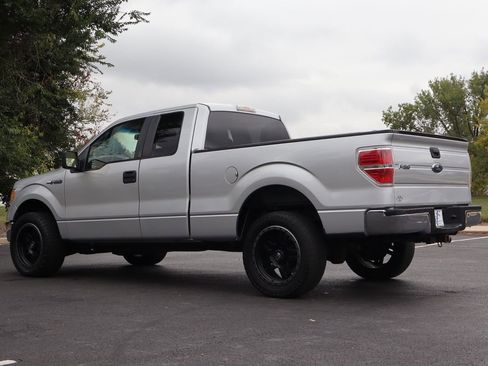 Used 2010 Ford F150 XLT image 7