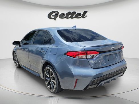 Used 2022 Toyota Corolla SE w/ SE Premium Package FWD image 6