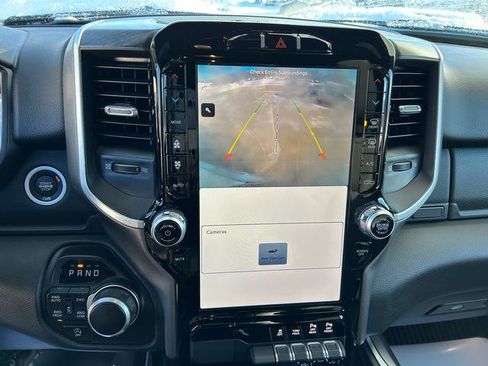 Used 2023 RAM 1500 Big Horn image 13