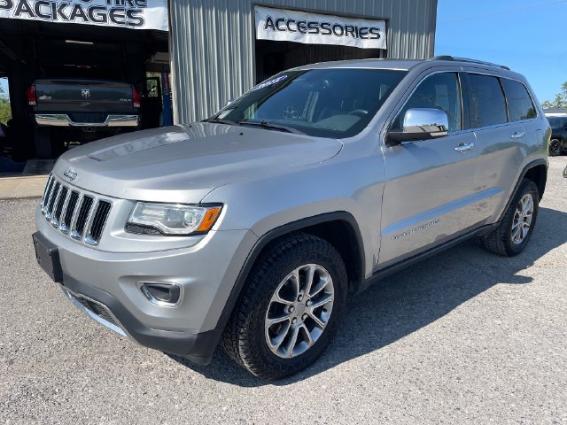 Used 2015 Jeep Grand Cherokee Limited w/ Luxury Group II AWD/4WD image 3