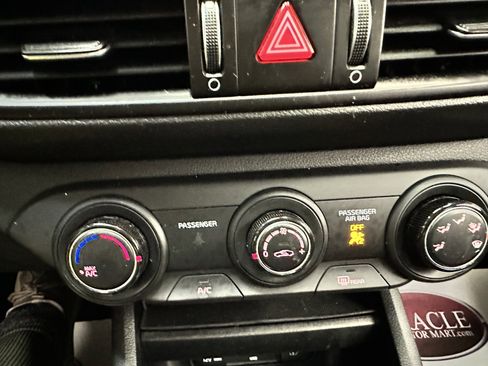 Used 2024 Kia Forte LXS image 51