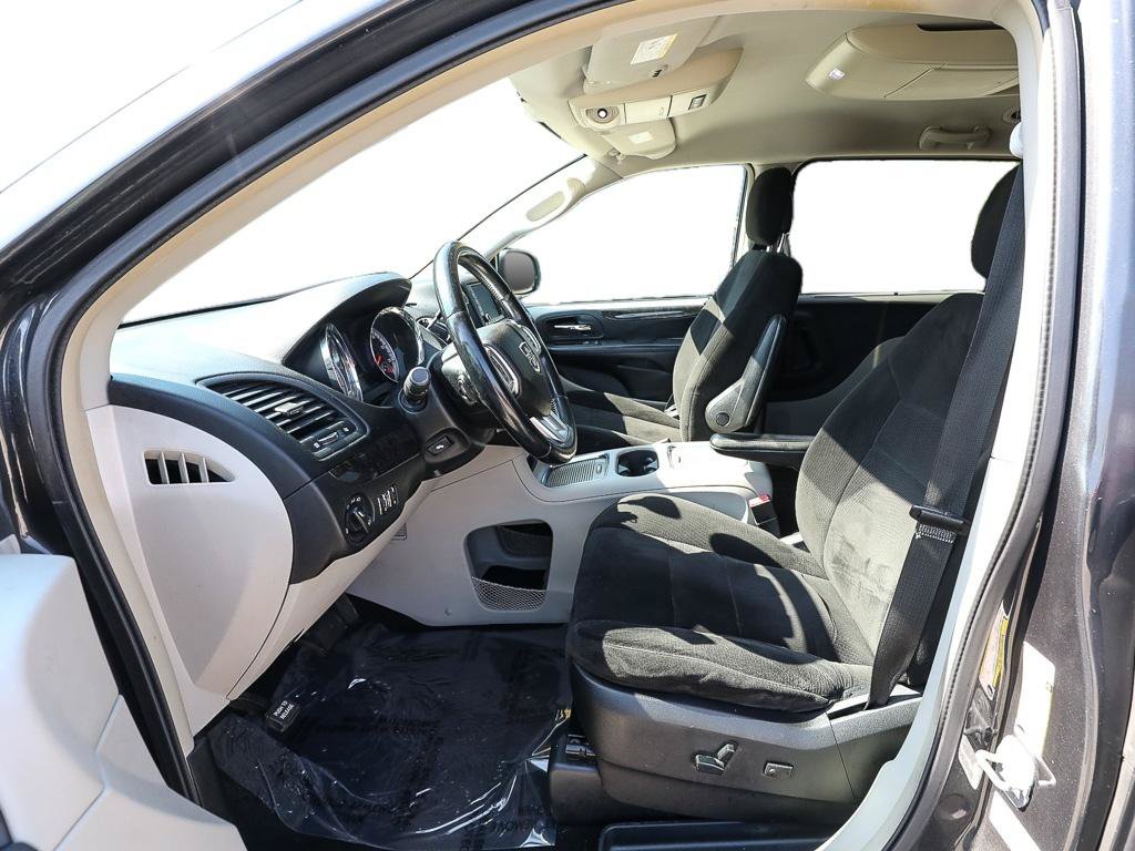 Used 2012 Dodge Grand Caravan Crew w/ Crew Value Pkg FWD image 12