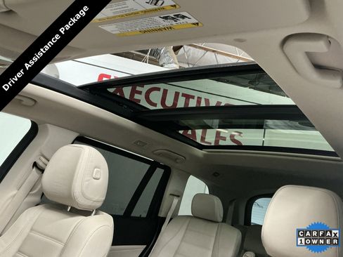 Used 2023 Mercedes-Benz GLS 450 4MATIC image 31