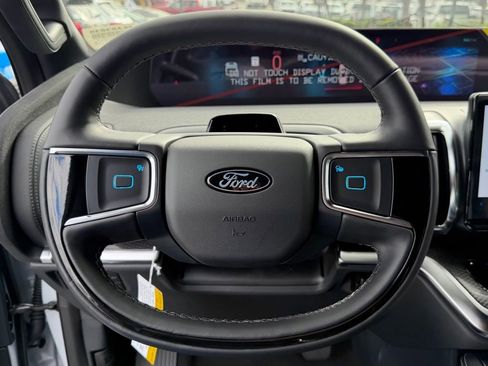 New 2026 Ford Expedition Platinum AWD/4WD image 18