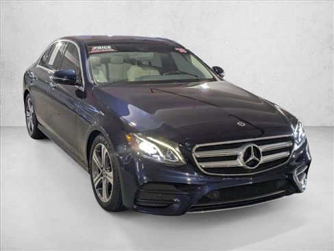 Used 2018 Mercedes-Benz E 300 image 3