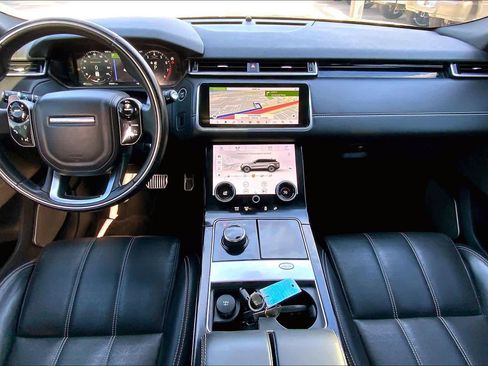 Used 2020 Land Rover Range Rover Velar R-Dynamic HSE image 13