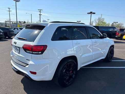 Used 2014 Jeep Grand Cherokee SRT8 w/ Luxury Group II AWD/4WD image 30