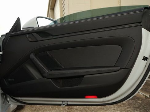 Used 2024 Porsche 911 Carrera GTS image 25