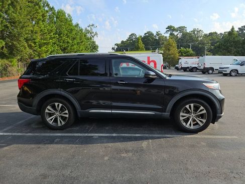 Used 2020 Ford Explorer Platinum w/ Premium Technology Package AWD/4WD image 6