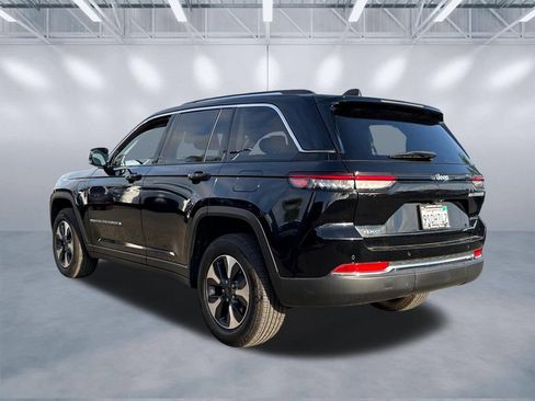 Used 2023 Jeep Grand Cherokee 4WD 4xe image 4