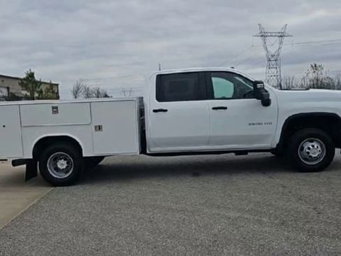 New 2026 Chevrolet Silverado 3500 W/T w/ WT Convenience Package AWD/4WD image 9