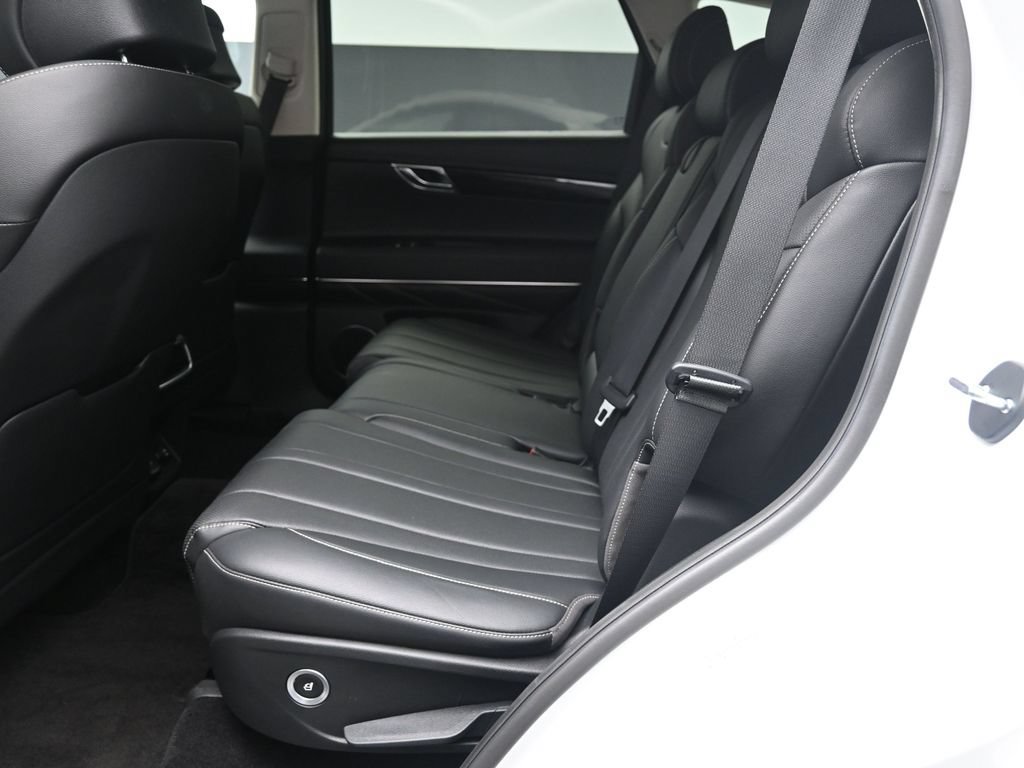 Used 2021 Genesis GV80 2.5T RWD image 20