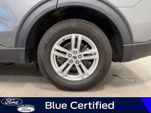 Certified 2022 Ford Explorer XLT image 8