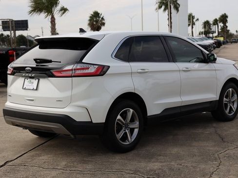 Used 2022 Ford Edge SEL image 8