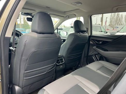 Used 2024 Subaru Outback Onyx Edition image 9