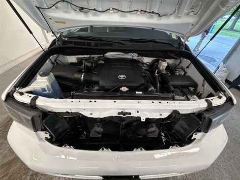 Used 2019 Toyota Sequoia TRD Sport w/ TRD Sport Premium Package AWD/4WD image 18