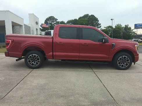 Used 2021 Ford F150 XLT w/ Equipment Group 302A High RWD image 8