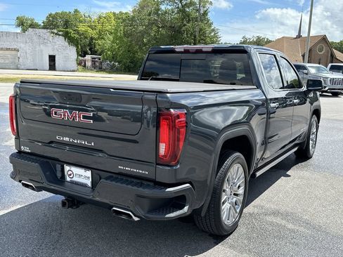 Used 2021 GMC Sierra 1500 Denali w/ Denali Ultimate Package AWD/4WD image 6