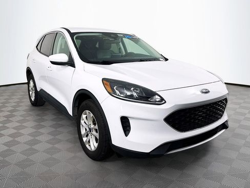 Used 2021 Ford Escape SE w/ Convenience Package image 3