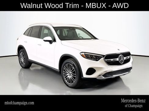 Used 2025 Mercedes-Benz GLC 300 4MATIC image 1