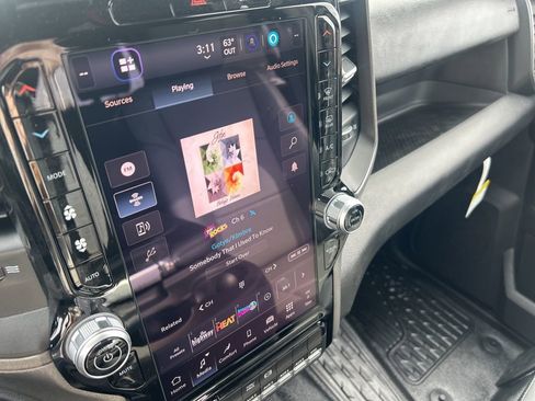 New 2026 RAM 5500 Tradesman AWD/4WD image 13