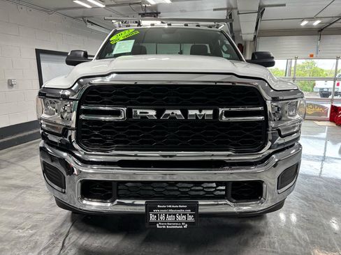 Used 2022 RAM 2500 Tradesman AWD/4WD image 3