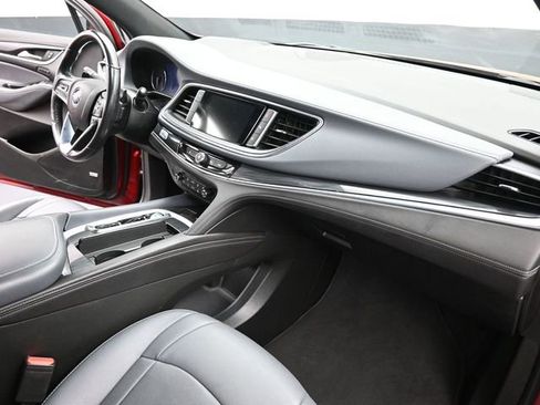 Used 2024 Buick Enclave Premium FWD image 28