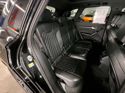 Used 2023 Audi SQ5 Premium Plus w/ Premium Plus Package image 28